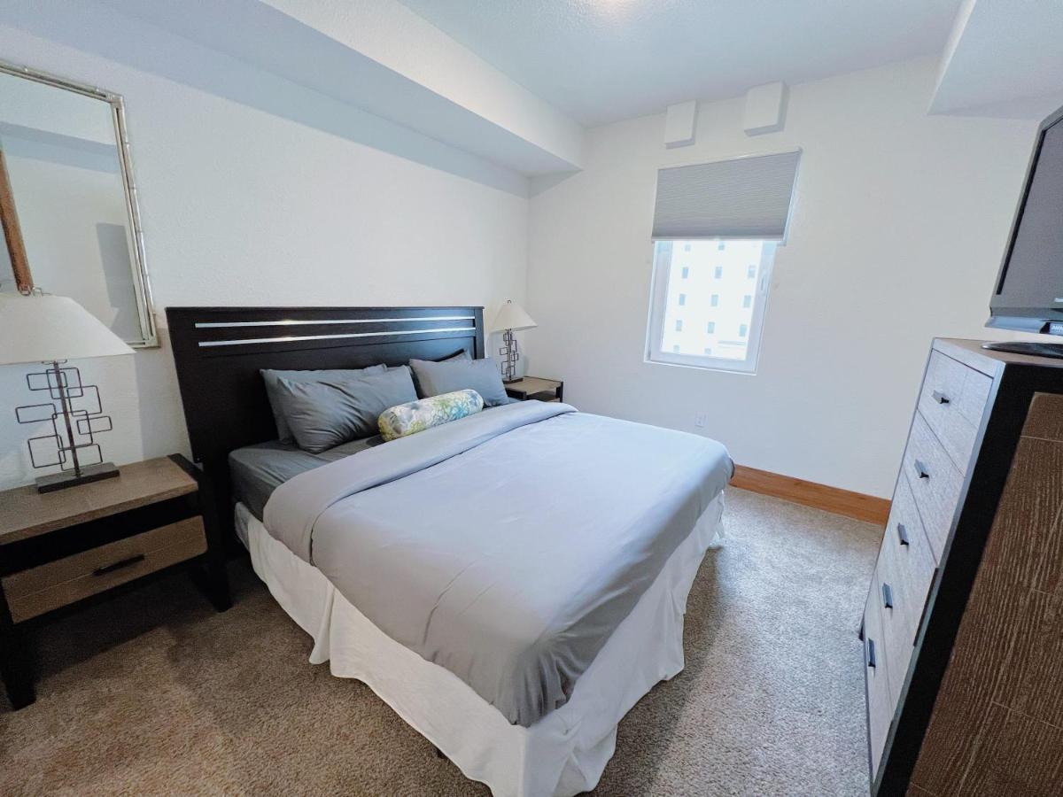 2Br Suite At The Grand Castle Pool Gym & Parking Grandville Eksteriør billede