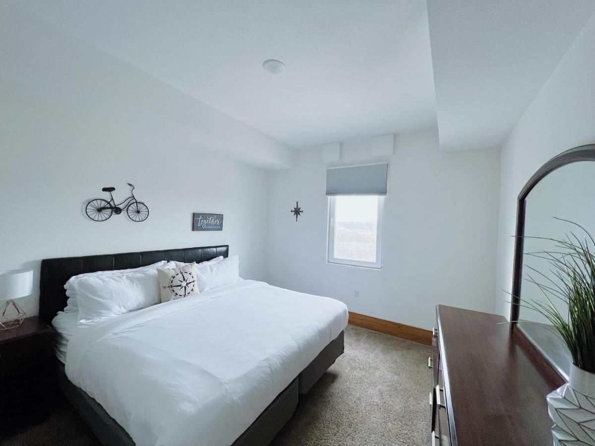 2Br Suite At The Grand Castle Pool Gym & Parking Grandville Eksteriør billede